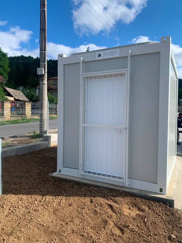 Kontajner 3x2,5m - Serverovňa - 1